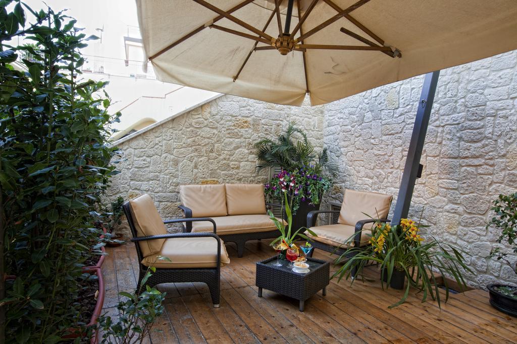 Hotel Cenacolo Somma Vesuviana Exterior foto